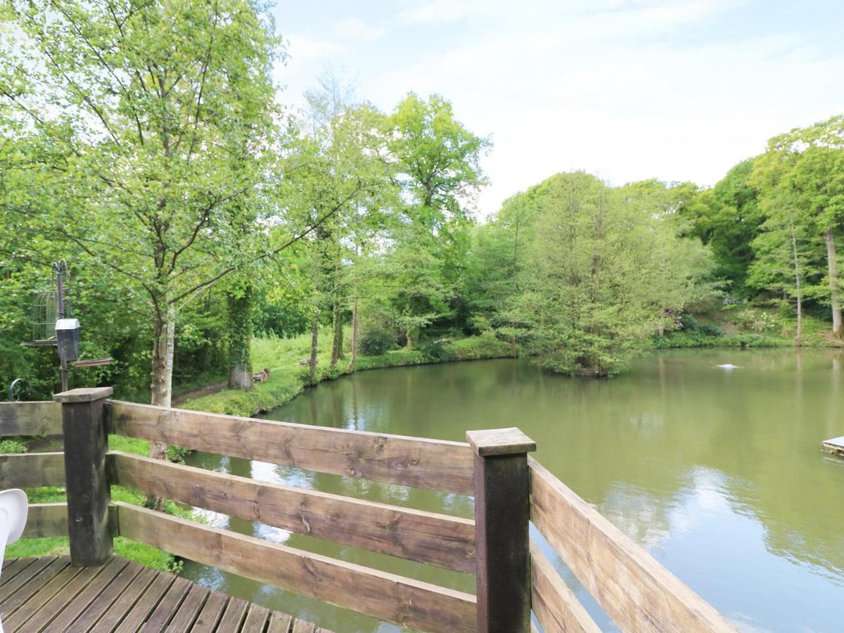 Miswells Cottages - Lake View Turners Hill Exterior foto